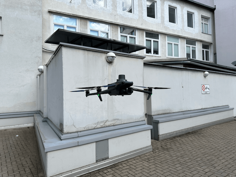 Nahaufnahme der DJI Mavic 3 Enterprise Drohne